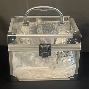 Ladies “On the Go” Set